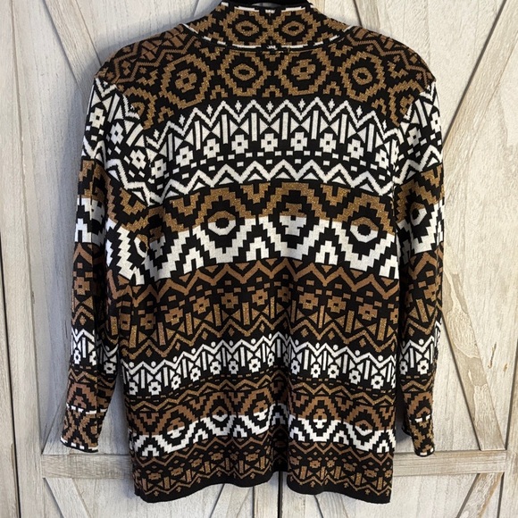 Stunning Ruby Rd. Aztec/Geometric Print Open Cardigan - Size Medium - Picture 3 of 6